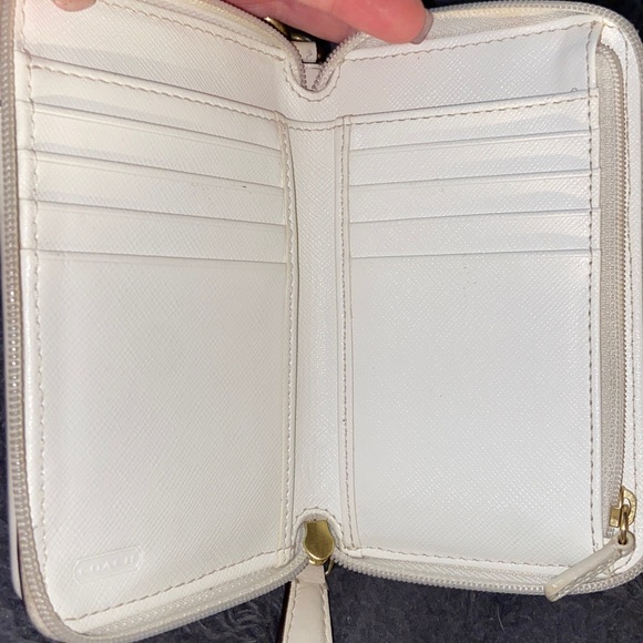 Coach Vintage Campbell Universal Turnlock Wristlet EUC - Picture 3 of 6